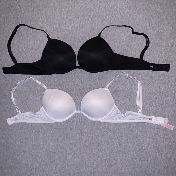 32A push up bras - 1 black, 1 white - Picture 1 of 4